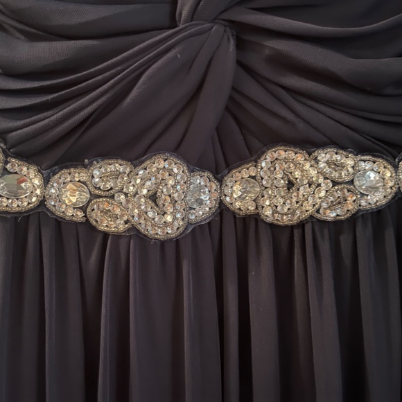 David’s Bridal Dress - Picture 2 of 3